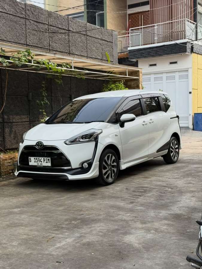 SIENTA Q MATIC 2017