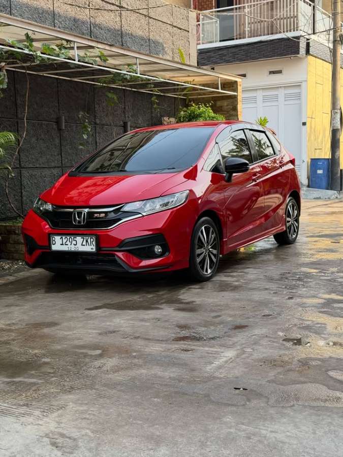 HONDA JAZZ RS MATIC 2020